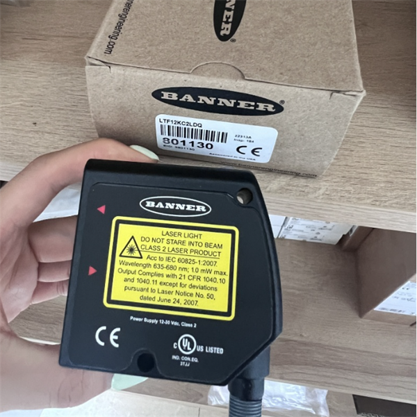 BANNER邦纳全能型光电QS18传感器QS18VP6LPQ7-3