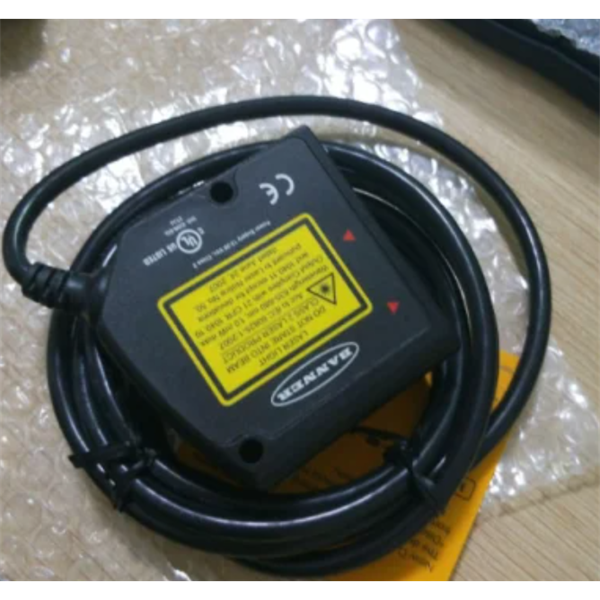 BANNER邦纳全能型光电QS18传感器QS18VP6LPQ7-3