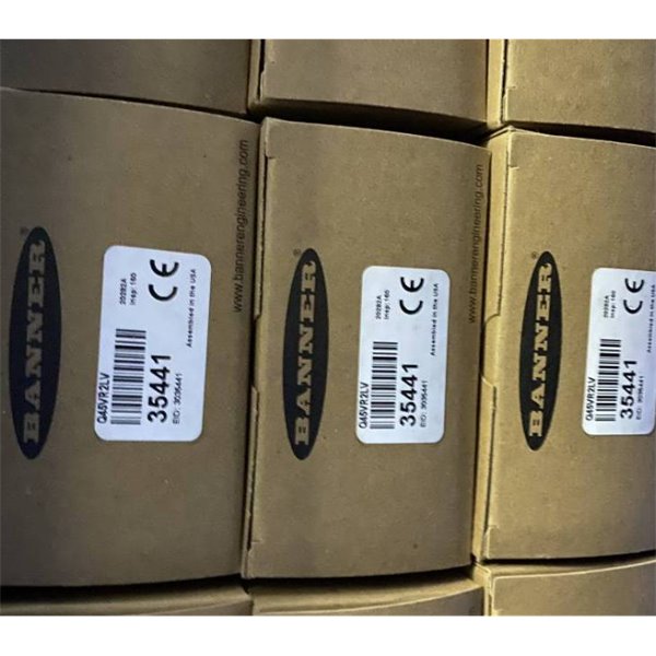 BANNER邦纳坚固耐用全能型光电传感器Q4X系列Q4XTILAF100-Q8